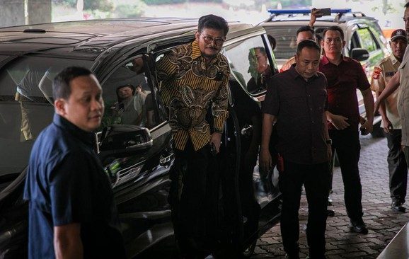 Mentan SYL Tiba di Polda Metro Pukul 1 Siang