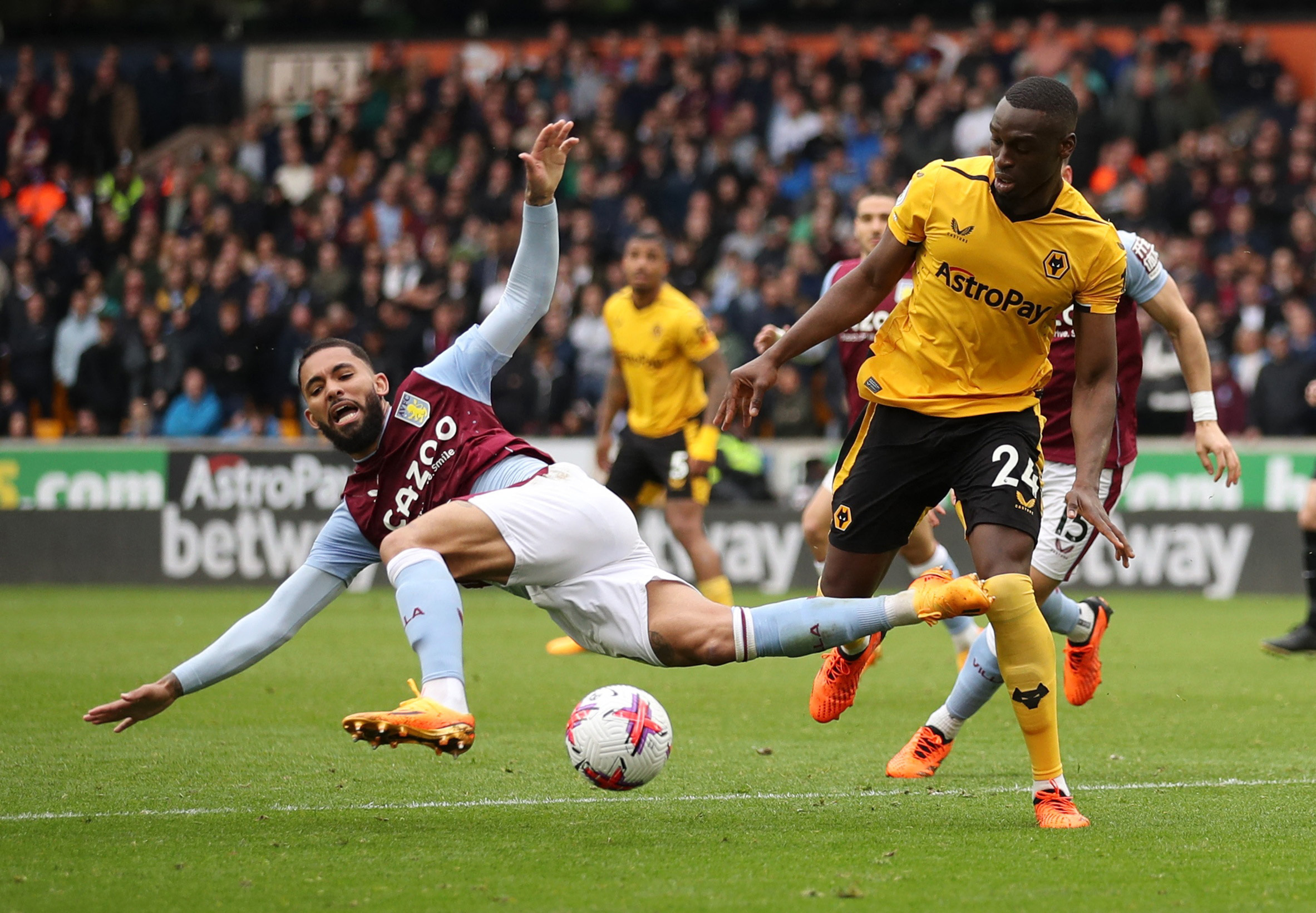 Prediksi Lengkap Liga Inggris 2024-2025 Aston Villa vs Wolves