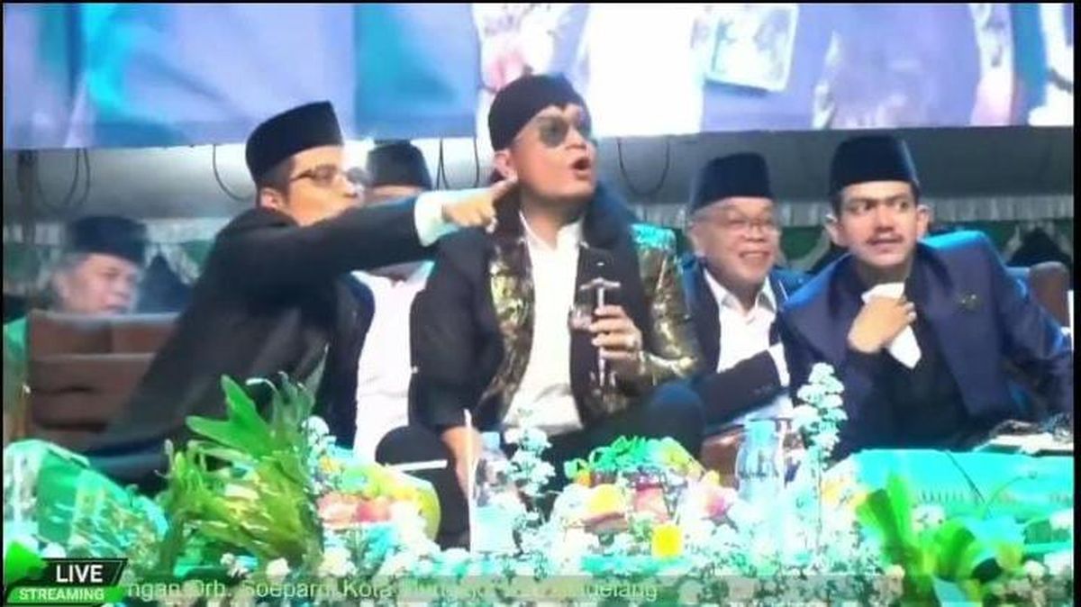 Petisi 217 Ribu Orang Minta Gus Miftah Dicopot dari Utusan Presiden