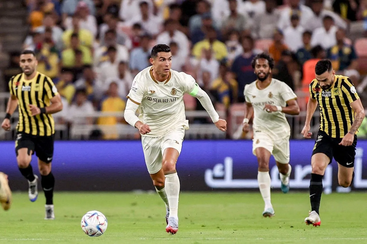 Prediksi Lengkap Al Nassr vs Al Ittihad Liga Arab 2025