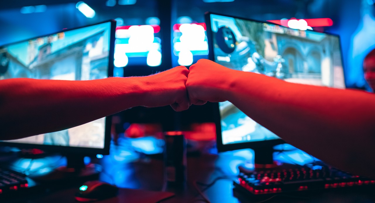 5 Cara Mudah Masuk Dunia Esports Untuk Pemula