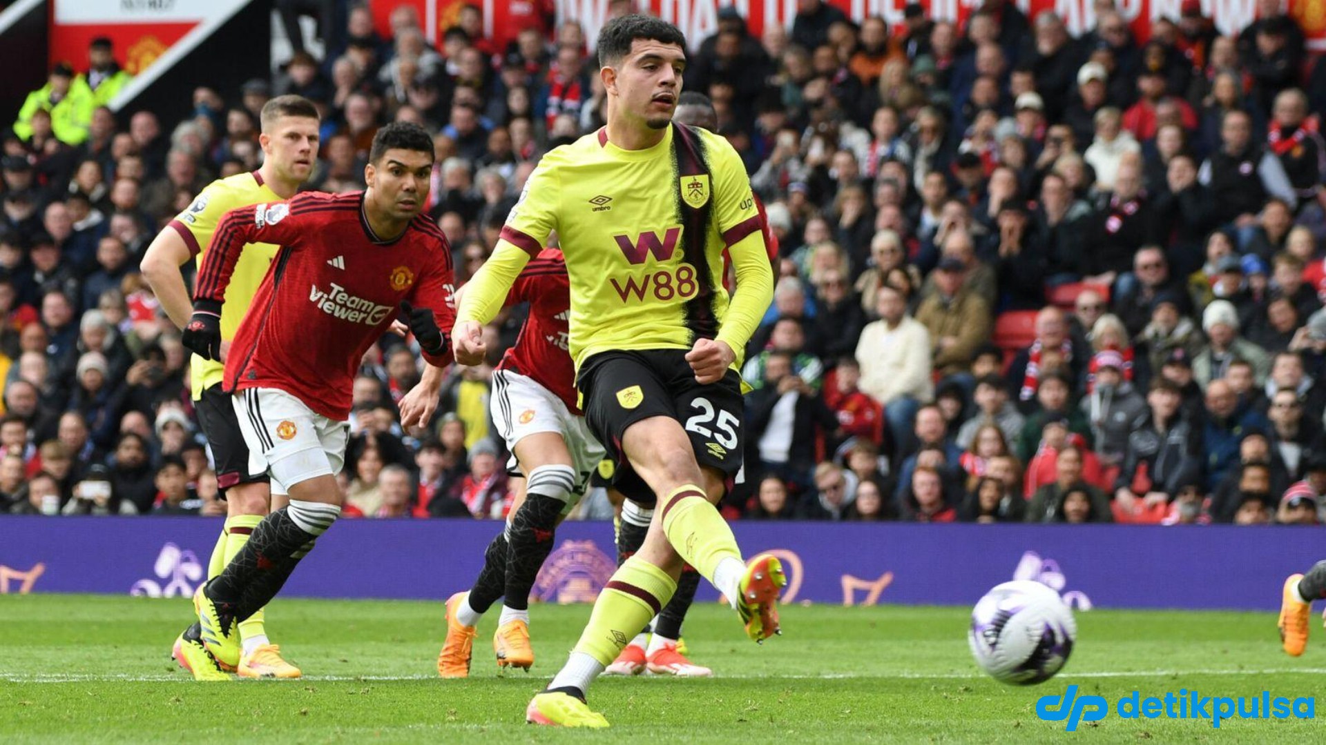 Prediksi Lengkap Manchester Utd vs Burnley 30 Agustus