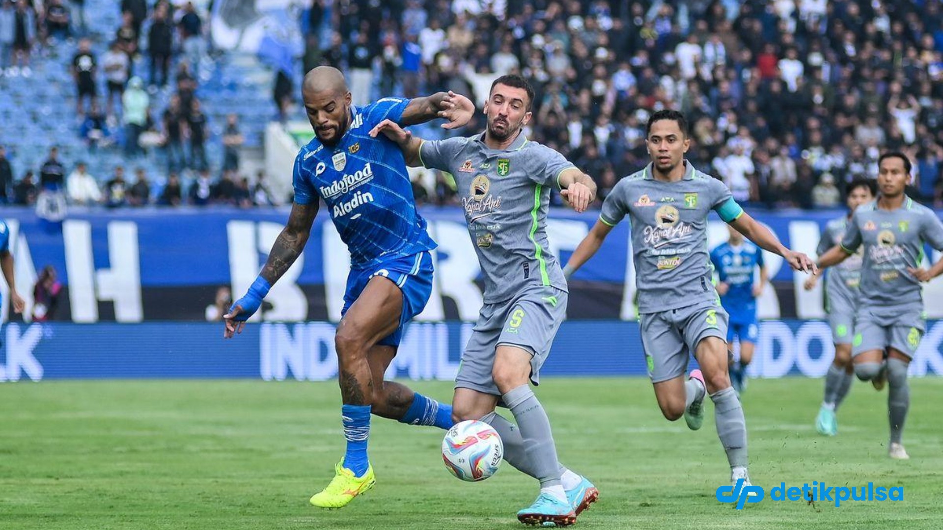 Prediksi Lengkap Persib vs Persebaya 12 September