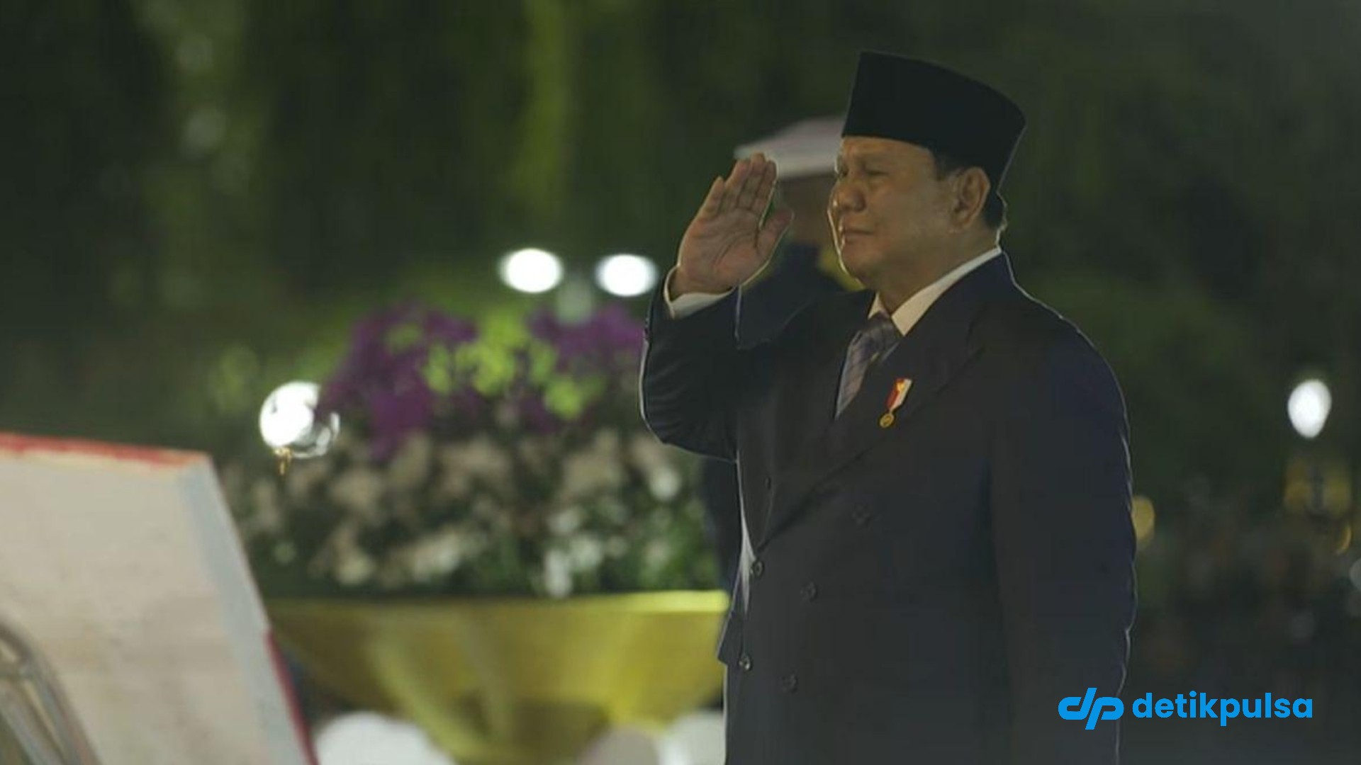 Prabowo Pimpin Upacara Hari Pahlawan di TMP Kalibata 10 November