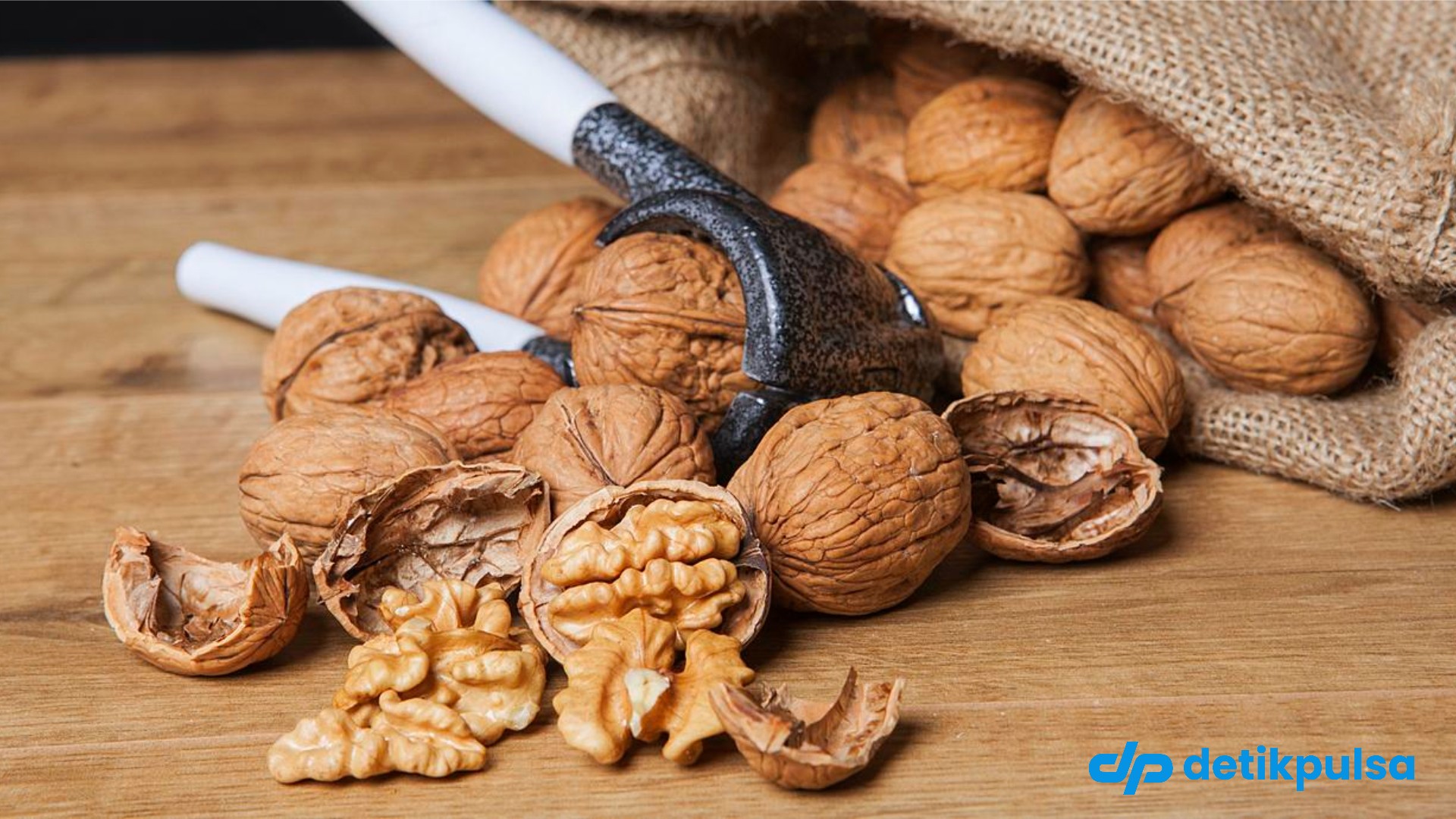 6 Makanan Mampu Melancarkan BAB