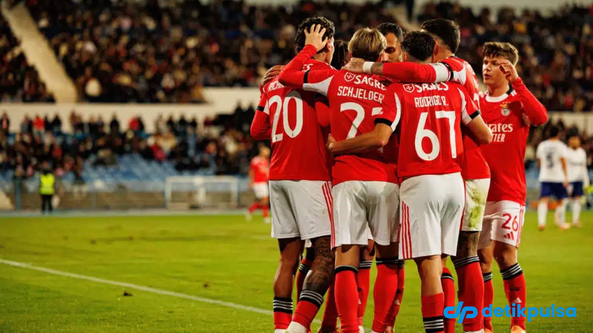 Prediksi Lengkap Benfica vs Napoli 11 Desember