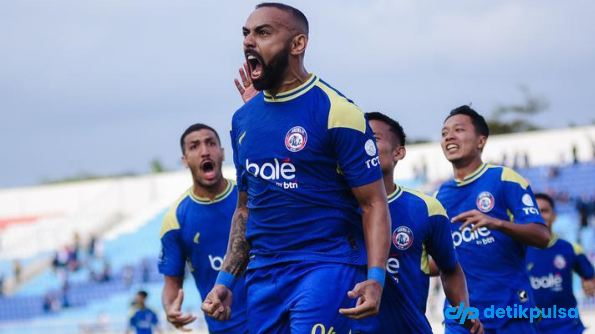 Prediksi Lengkap Dewa Utd vs Arema 26 Januari