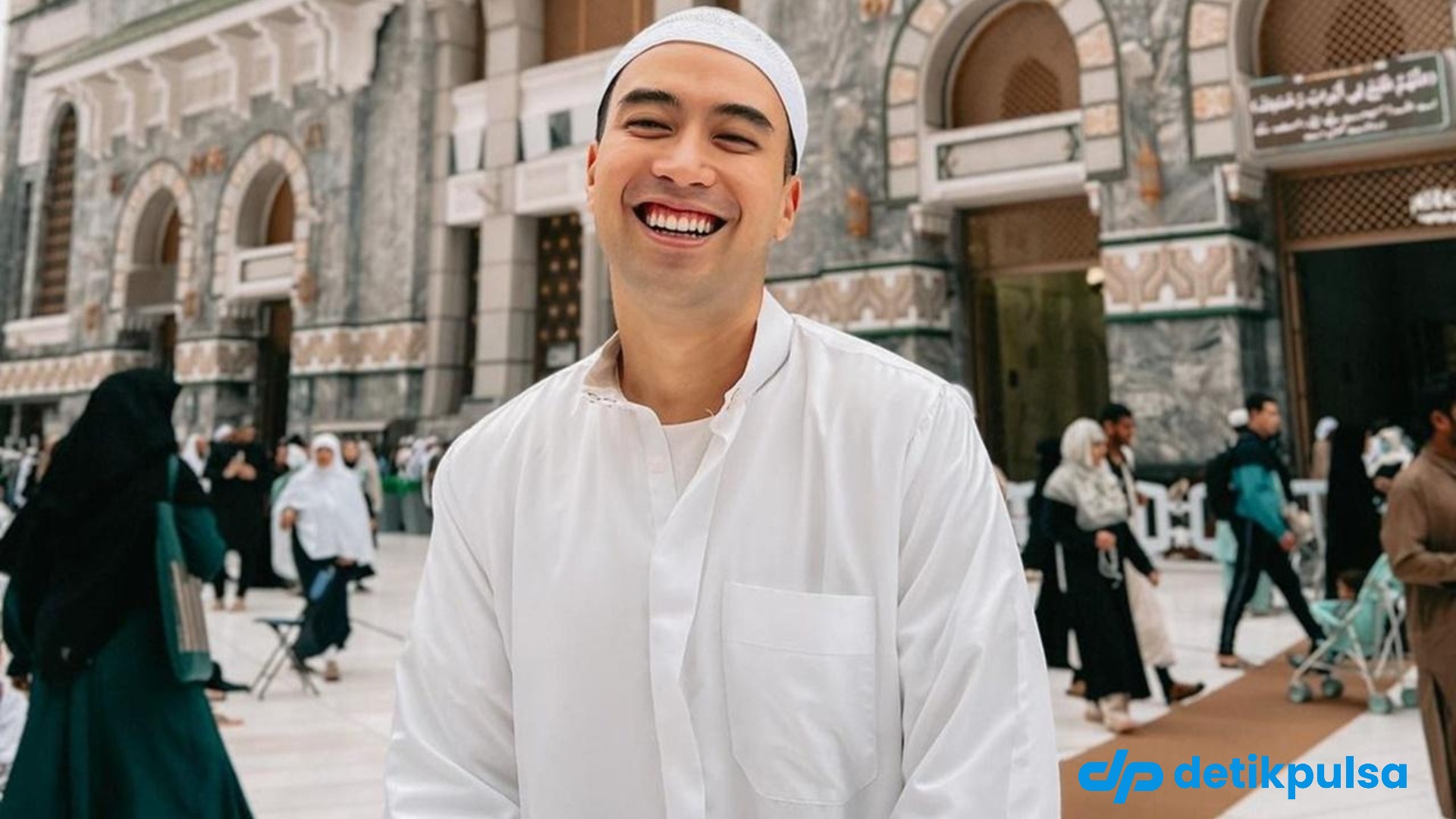 Telah Berpulang, 6 Tahun Vidi Aldiano Lawan Kanker Ginjal