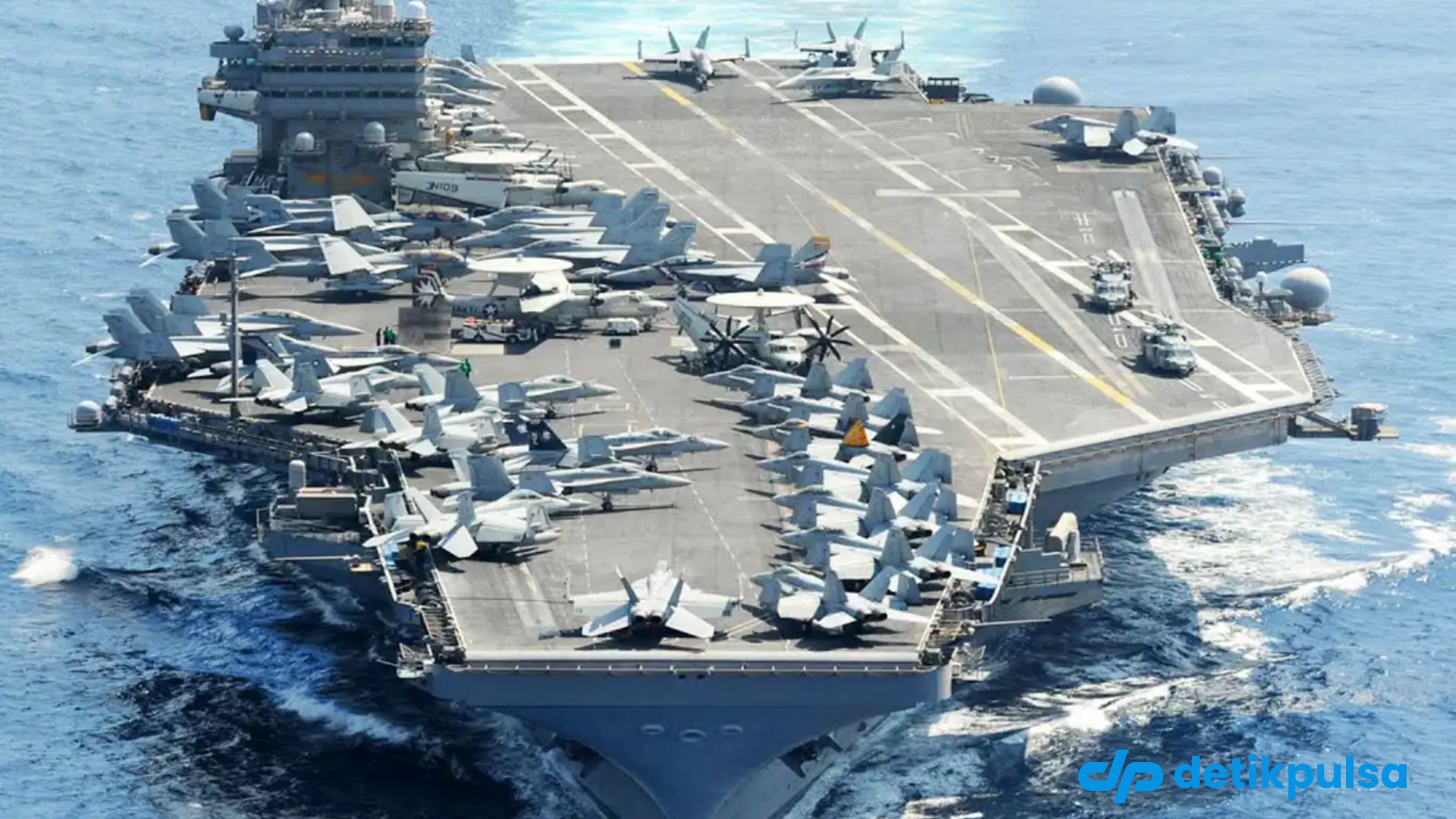 4 Rudal Balistik Milik Iran Hantam Kapal Induk AS Abraham Lincoln