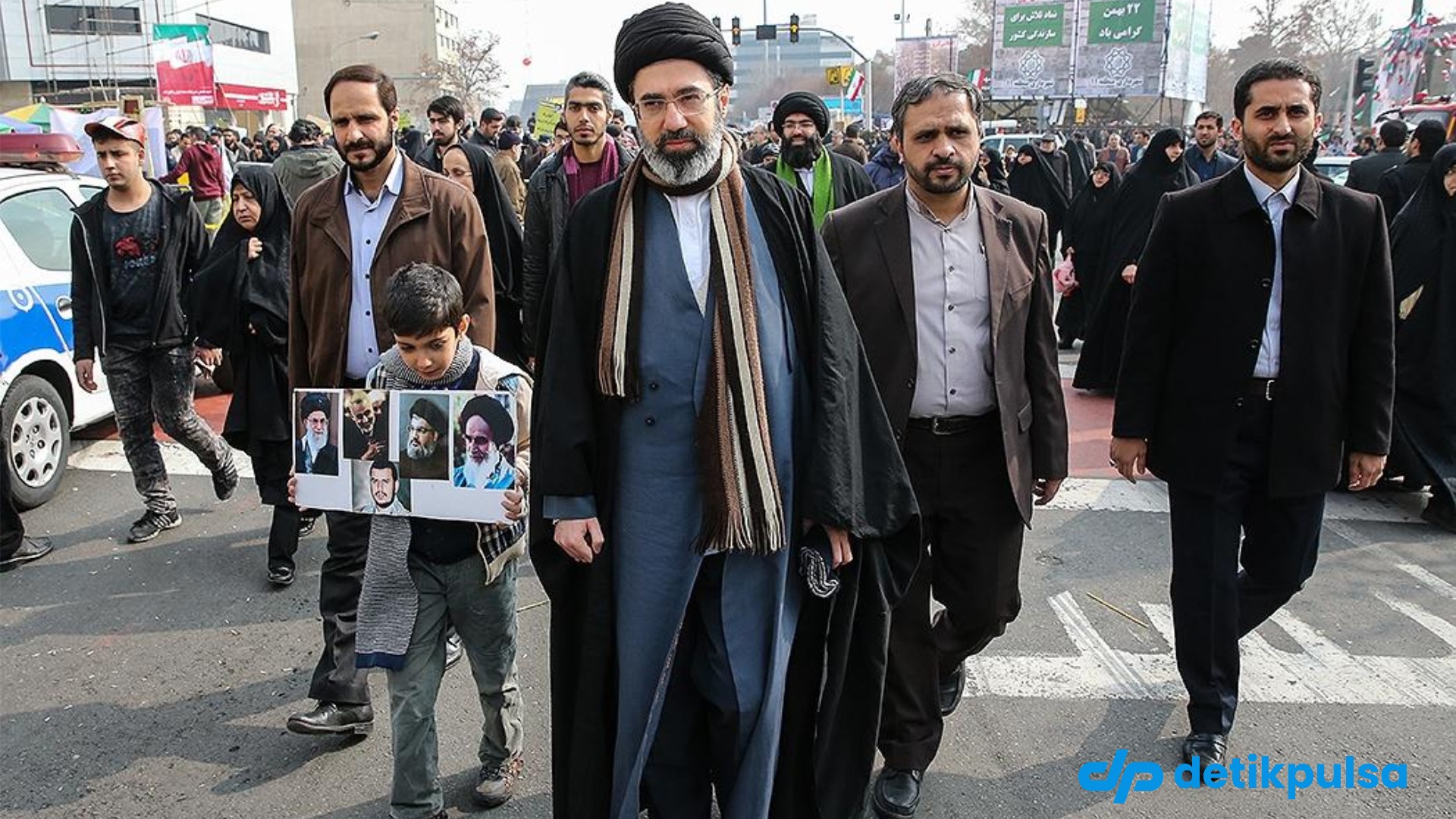 Iran Resmi Tunjuk Mojtaba Khamenei putra ke-2 Khamenei Jadi Pemimpin Tertinggi