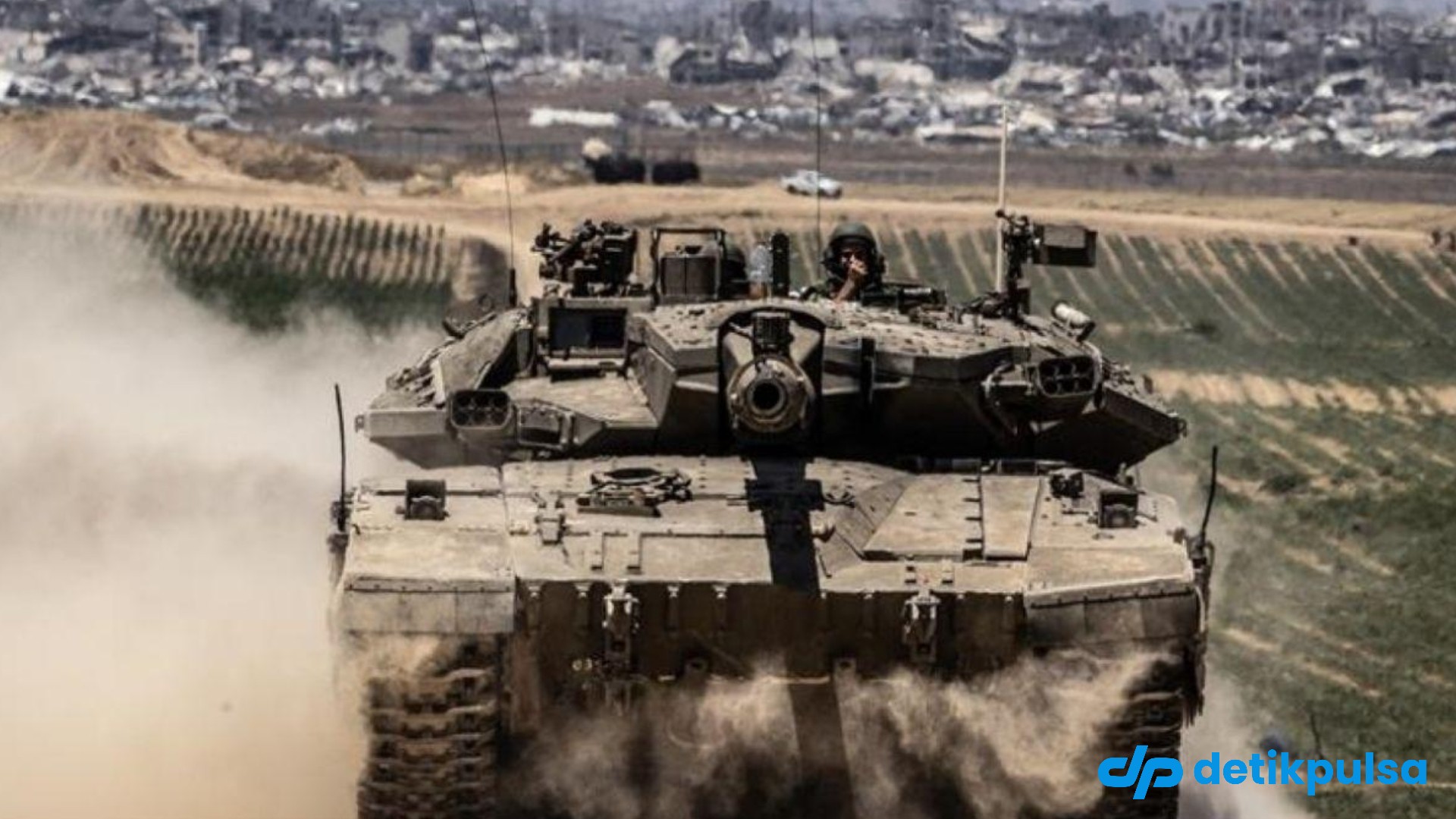 AS-Israel Serang Masjid dan Lebih dari 30 Kampus Milik Iran