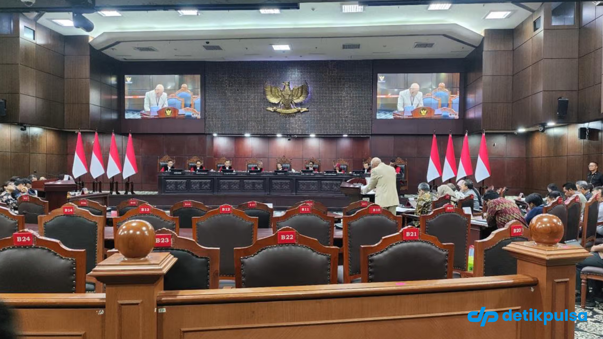 MK: MBG Tak Boleh Pakai Anggaran Pendidikan 2027